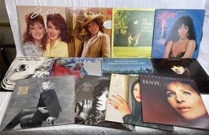 lot 7579 image: Lot of Classic Vintage Vinyl Records - See Pics for Artists - WOW