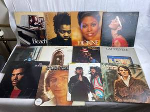 lot 7588 image: Lot of Classic Vintage Vinyl Records - See Pics for Artists - WOW