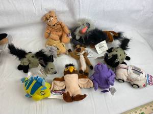 lot 7617 image: Lot of 11 Various Disney Pals - New with Tags