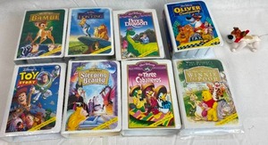 lot 7628 image: McDonalds DISNEY Masterpiece Collection Toys Figurine VHS Movie Promos - See the full set New w figurines inside