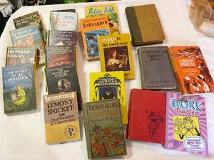 lot 7718 image: Lot of Childrens Reading Books - Many are Collectible Vintage
