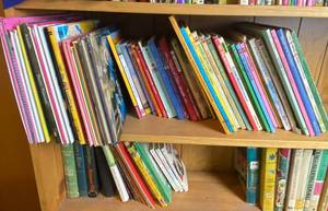 lot 7722 image: Lot of Books - Many are Collectible Vintage See pics