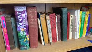 lot 7728 image: Lot of Old Books - Many are Collectible Vintage See pics