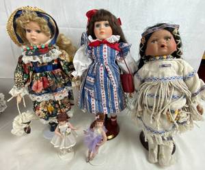 lot 9157 image: Lot of Porcelain Dolls w Stands - 3 Larger Doll and 2 Small Size