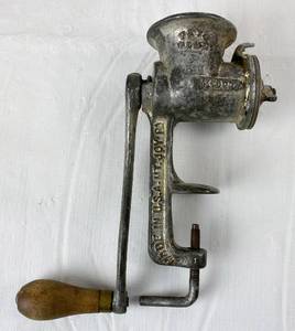 lot 9233 image: Vintage Manual Meat Grinder, Table Clamp No. 1