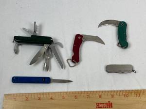 lot 9269 image: Lot of 5 Pocket Knives