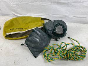 lot 6094 image: Eddie Bauer Camping Bag, 2 Eddie Bauer&nbspCamping Dining Sets NEW wTag, &amp Rope