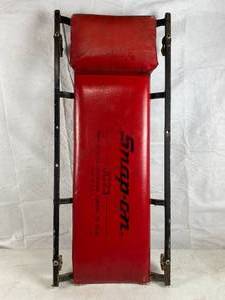 lot 6103 image: Snap-on JC23, Automotive Creeper
