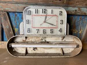 lot 6120 image: Vintage Synchron Galvanized Metal Light Up Clock - MUST SEE Clock Motor runs and hands turn