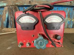 lot 6128 image: Vintage Battery Starter Tester - SUN&nbsp