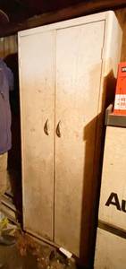 lot 6161 image: Metal Storage Cabinet w Contents