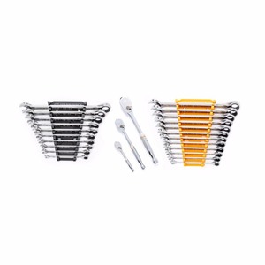 lot 156 image: GEARWRENCH 90T Gearpack SAEMetric Ratcheting Wrench and Ratchet Tool Set (25-Piece)