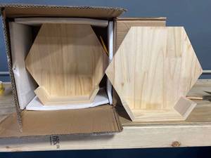 lot 20014 image: Large Hexagon Shelves - Set of 4 - Unique Boho Honeycomb Dcor - Natural Wood Geometric Shelves
