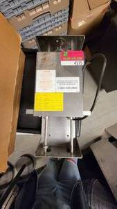 lot 4515 image: Gold Metal Mortorized Spiral Slicer (#5280M)