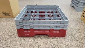 lot 4538 image: Cambro Gray  Red Brandy Glass Rack