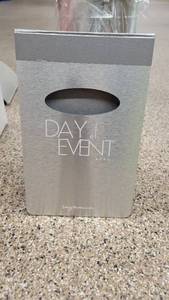 lot 4623 image: (10) Gray  Silver Standing Day Event Catering Menu Holders - Levy Restaurants