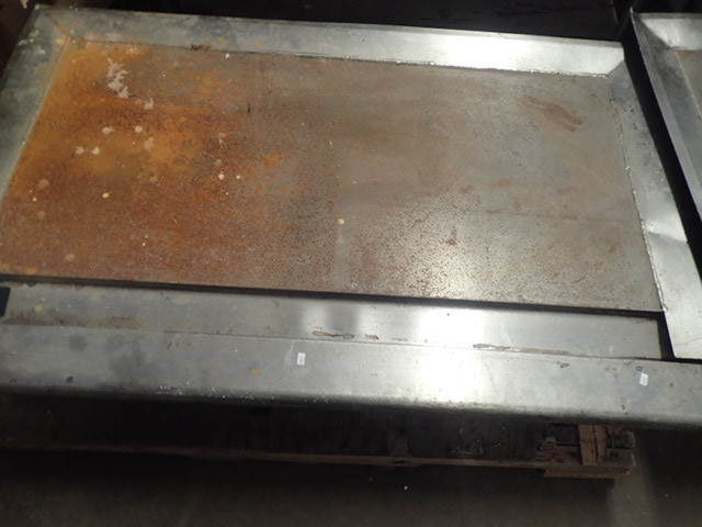 lot 118 image: Imperial Natural Gas Flat Top Grill