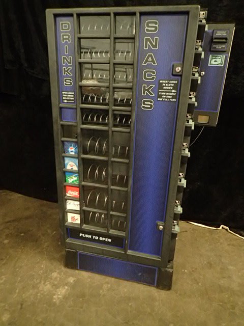 lot 27 image: Edina Tech. SnackDrink Combo Vending Machine w Coin Mechanism Attachment