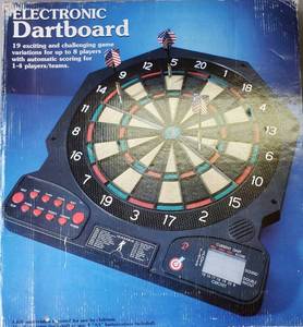 lot 29 image: NIB Kohls Electronic Dart Board #PL-09 19 Game Variations