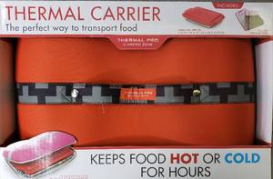lot 74 image: Thermal Pro, Thermal Carrier by Artic Zone, Includes Glass Dish WLid, (9.23 x 13.25) & NonSlip Carrying Trivet