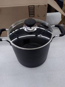 lot 49219 image: T-fal Pot with lid