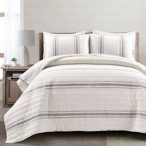 lot 49262 image: FullQueen Farmhouse Stripe Quilt Gray - Lush D�cor