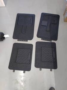 lot 49462 image: Husky Universal Front and Rear Floor Mats
