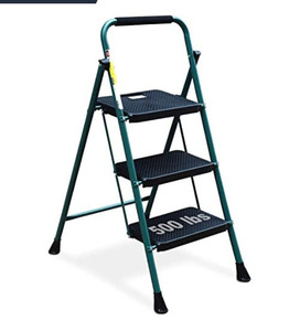 lot 49464 image: HB Tower 3 Step, Step Ladder