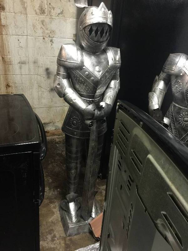 lot 111 image: Decorative metal Knight Sculpture- approx. 5 high- a real conversation piece
