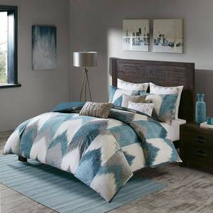lot 8455 image: InkIvy Alpine Reversible Chevron Stripe Print Comforter Mini Set, King Bedding