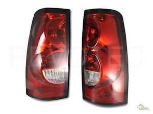 lot 8447 image: Eagle Eyes Auto Lamps Single Rear Set Of Lights For 03-06 Chevy Silverado