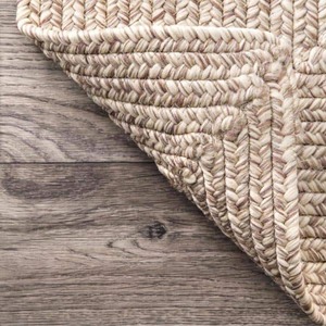 lot 8373 image: NuLoom Tan Festival Style Area Rug, 2x3
