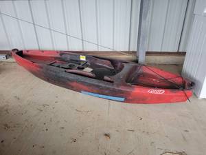 lot 9064 image: Ascend DIOT Kayak