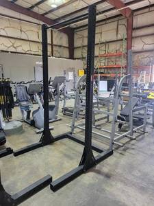 lot 9134 image: Eleiko Half Rack Pull Up Bar