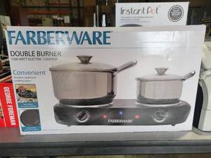 lot 9152 image: Faberware Double Burner 1500 Watt Electric Cooktop