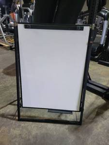 lot 9170 image: 3ft Portable White Board