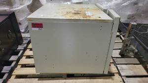 lot 9245 image: Ampco Storage Cabinet