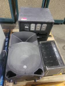 lot 9302 image: Thump TH-15A Active Sound Loudspeaker, Mackie 406M FR Series PA Mixer, and More&nbsp