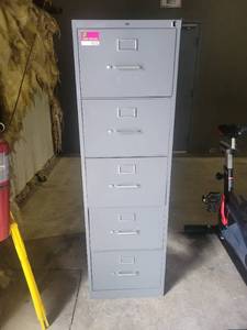 lot 9312 image: HON Filing Cabinet