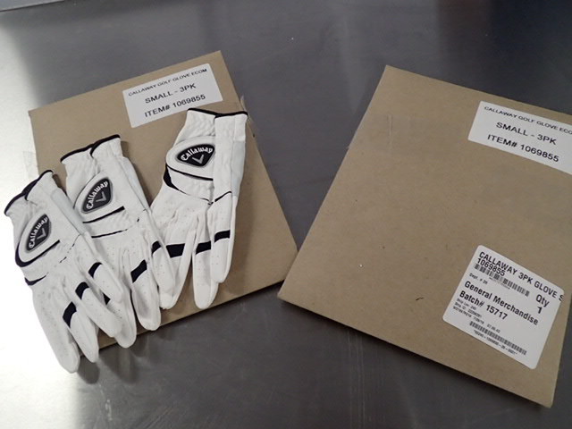 lot 7100 image: (6) Calloway Size Small Left Hand Golfing Gloves