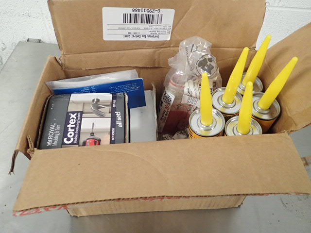 lot 7060 image: Misc. Lot Including Fingertip Rope Caulk, Construction Sealant and Moulding and Trim