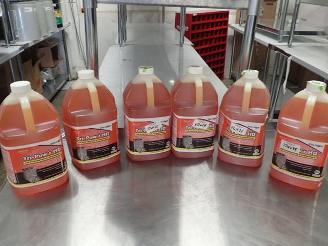 lot 7199 image: (6) Tri-Powr HD Cleaner for Air Cooled Condensers, Evaporator Coils, Permanent Filters, Fan Blades and General Cleaning