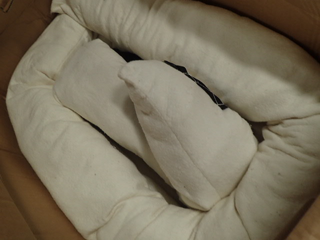 lot 7216 image: Large Lot Of Ducksorb Natural Green Absorbents