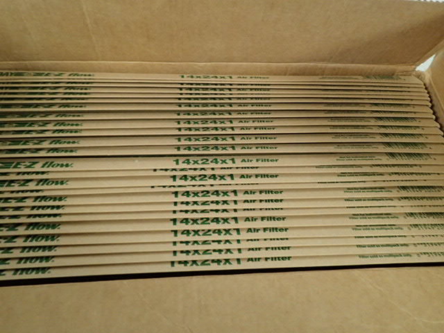 lot 7167 image: (24) Flanders E-Z Flow 14 x 24 x 1 Air Filters