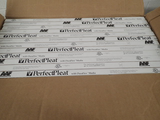lot 7170 image: (12) Perfect Pleat AAF 20 x 20 x 1 Air Filters