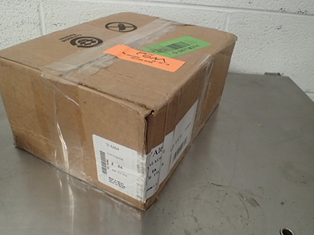 lot 7183 image: (3) Valvoline VA-164 Filters