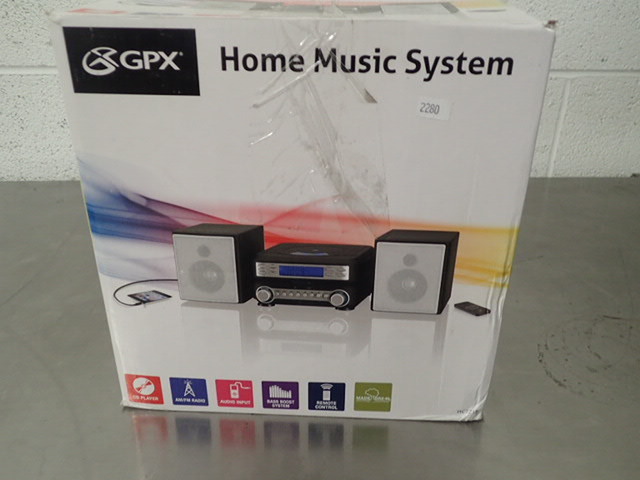 lot 242 image: GPX Home Music System