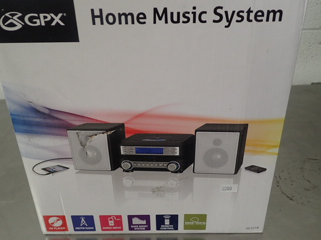 lot 253 image: GPX Home Music System