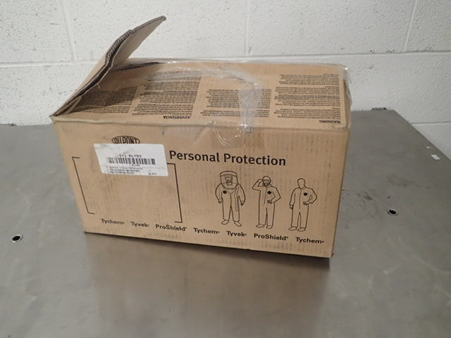 lot 7271 image: Dupont Disposable Sleeves, 18 In. L, White, PK200