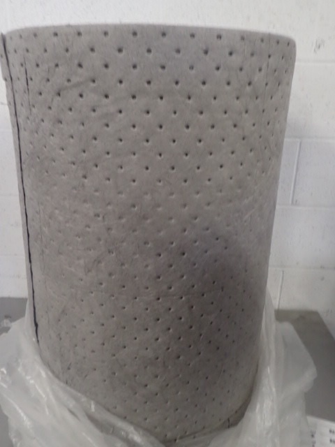 lot 7501 image: Large Roll of Absorbent